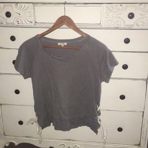 Casual side tie cute T! 🌴💁🏼‍♀️